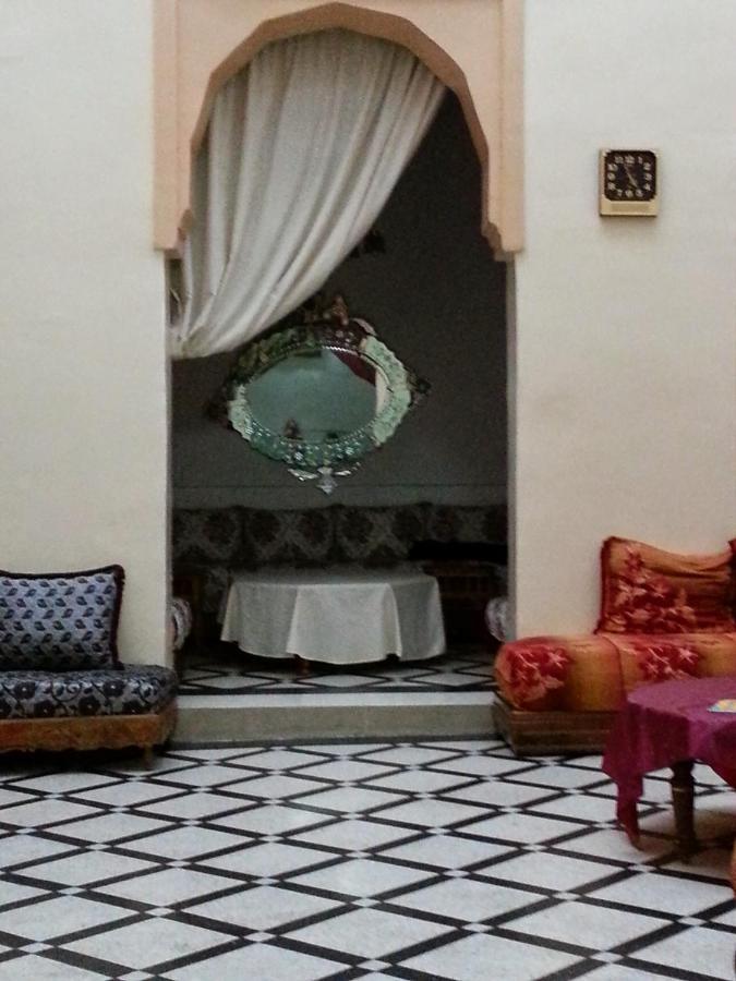 Ziat Dar Elzarhounni Hotel Fez Bagian luar foto